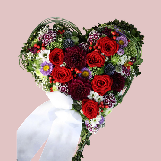 Blumenherz mit Schleife - Liebevoller Abschiedsgruß