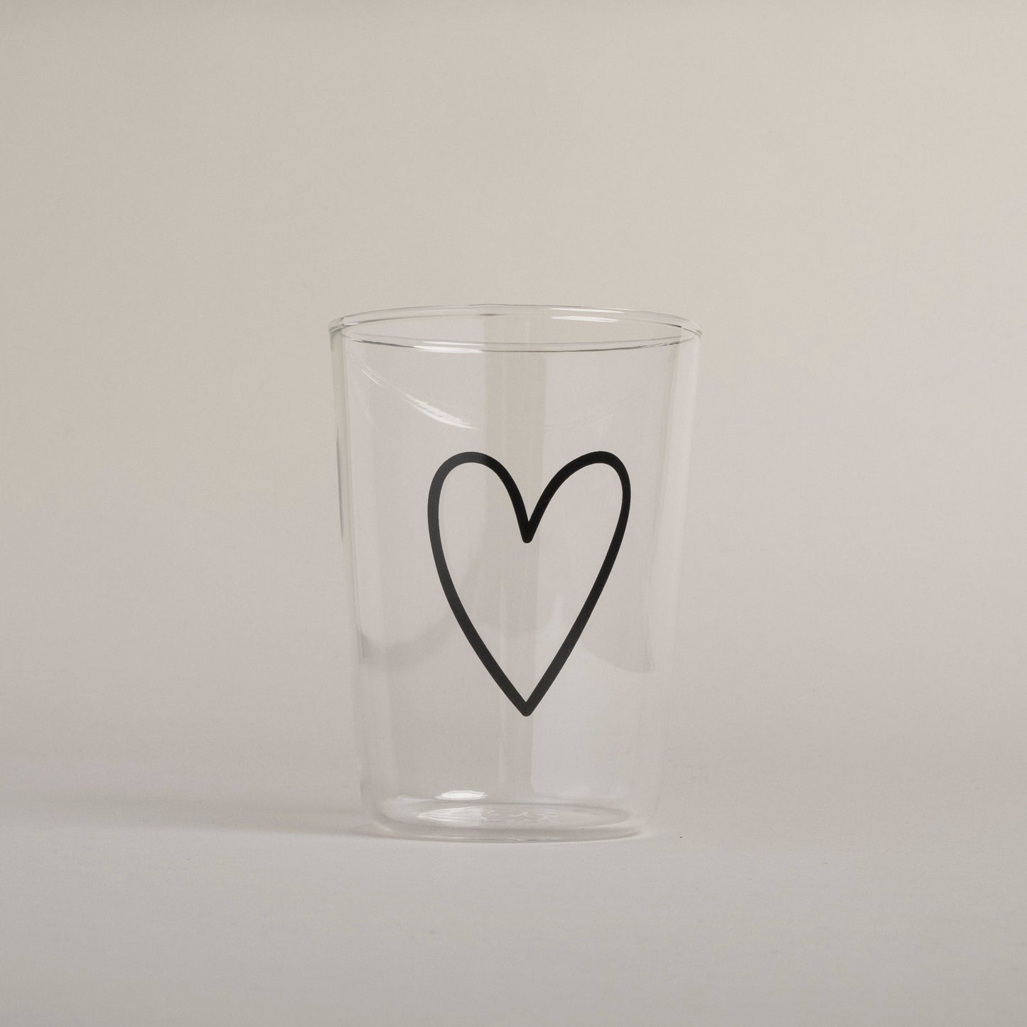 Trinkglas Herz schwarz (VE = 6 Stk)