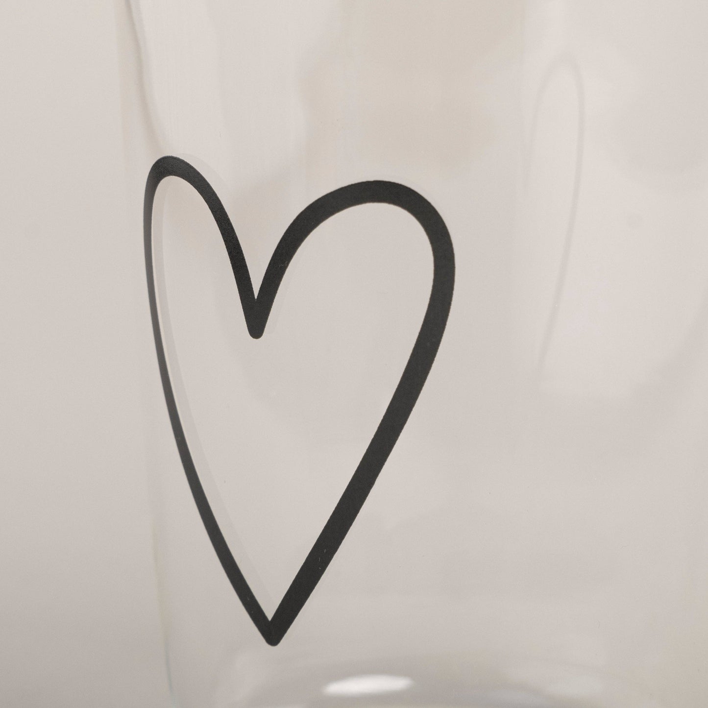 Trinkglas Herz schwarz (VE = 6 Stk)